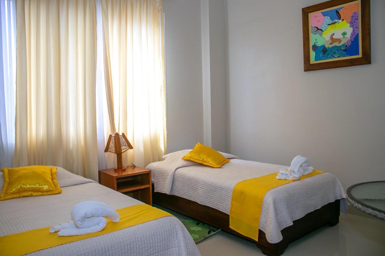 El Rincon De George Otel Puerto Villamil Dış mekan fotoğraf