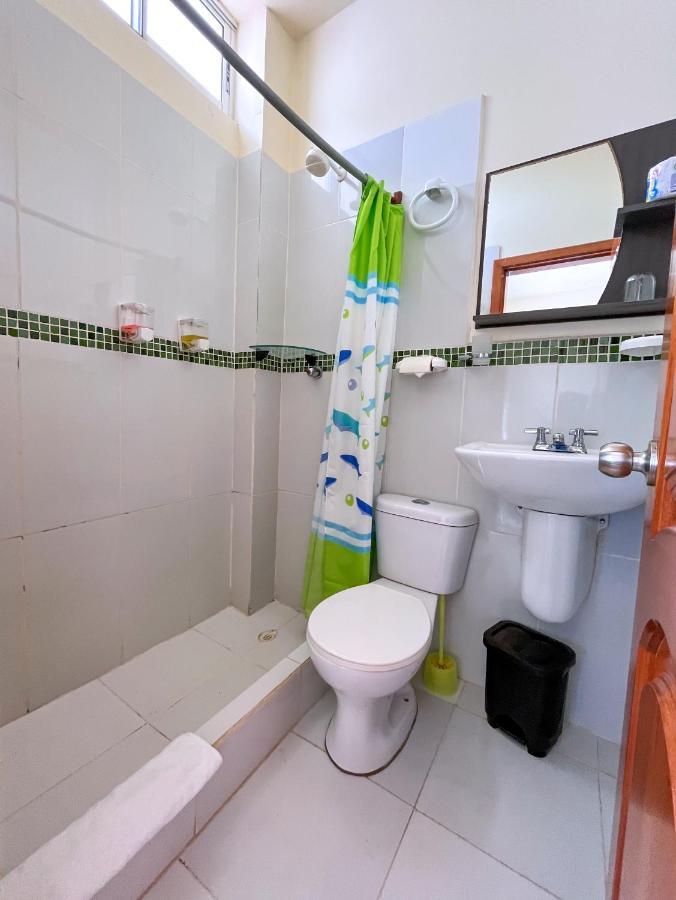 El Rincon De George Otel Puerto Villamil Dış mekan fotoğraf