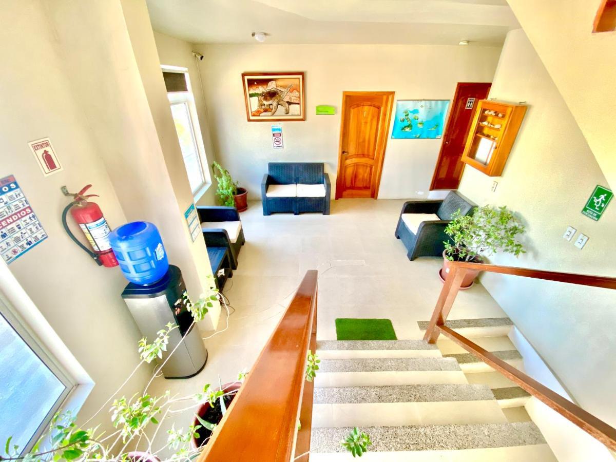 El Rincon De George Otel Puerto Villamil Dış mekan fotoğraf